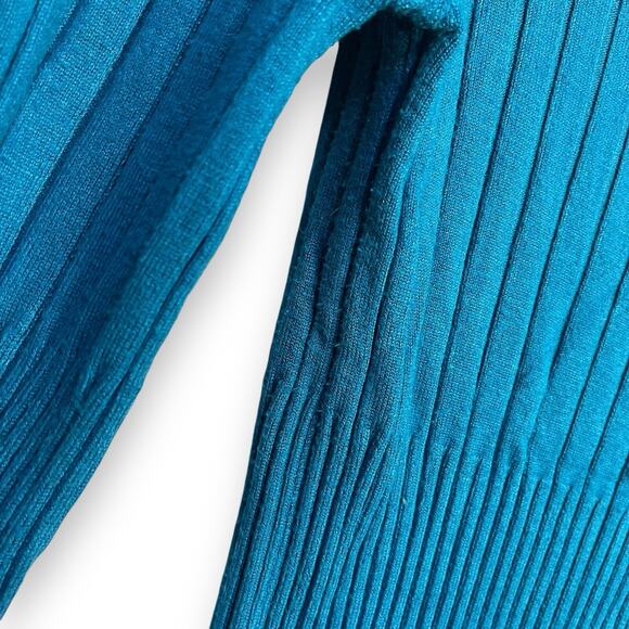 No Boundaries NOBO Turtleneck Sweater Womens Large Juniors Turquoise Blue Preppy - Picture 6 of 10